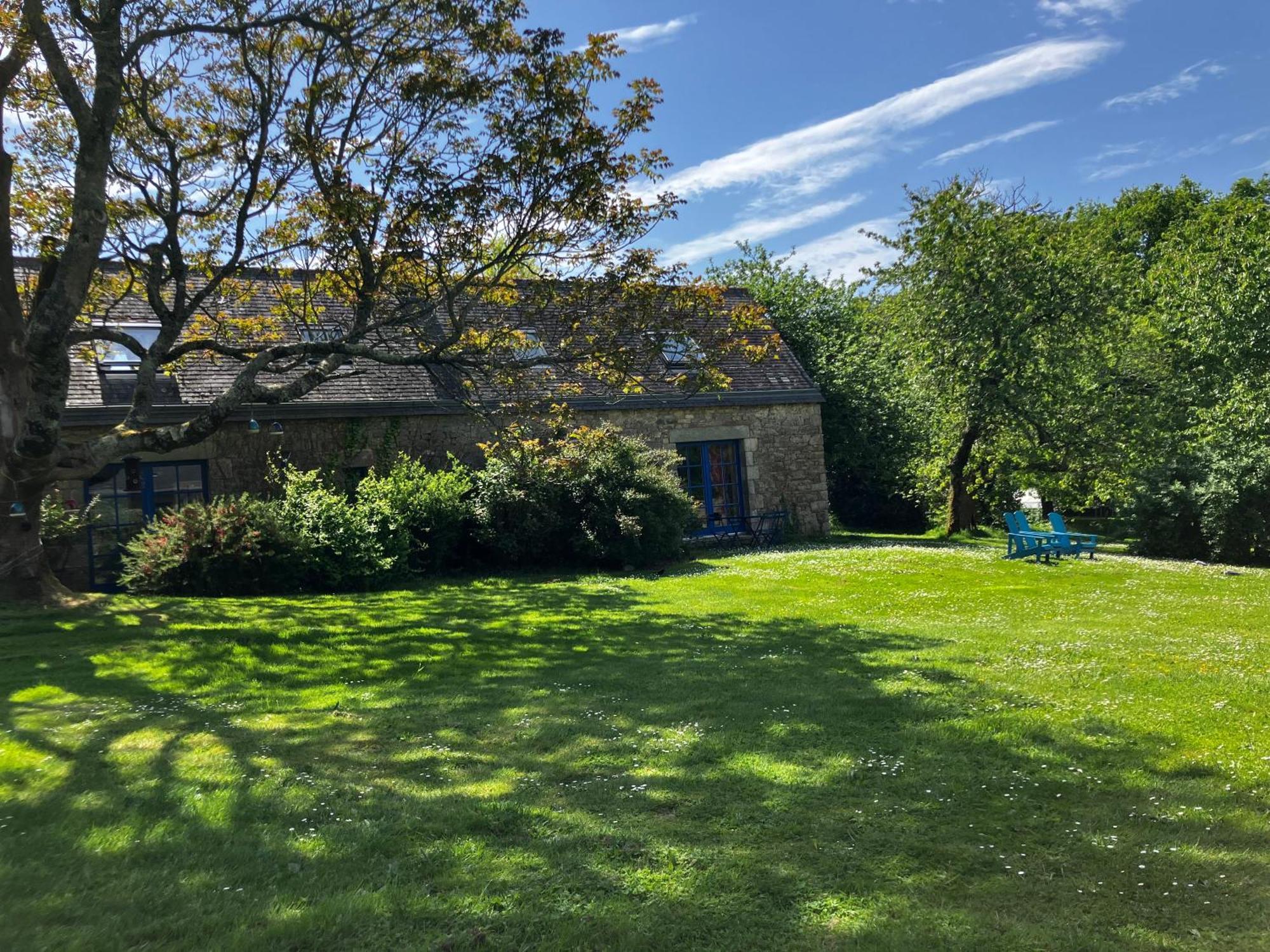 Ar Couette Bed & Breakfast Bono Bagian luar foto